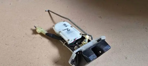 Suzuki Ignis Tailgate exterior lock 8251080G10
