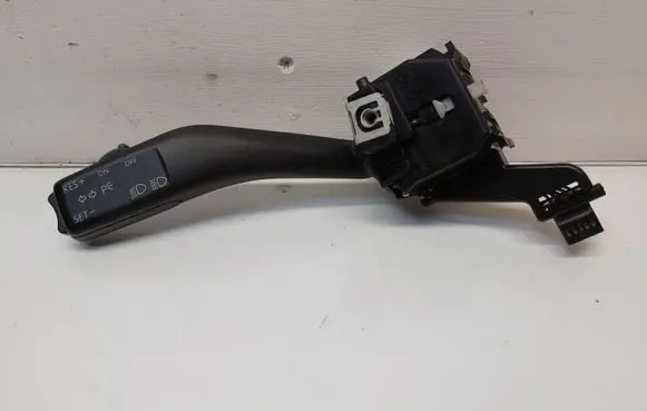 Volkswagen Touran I Indicator stalk 1K0953513A