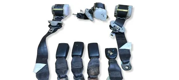 Suzuki Ignis Rear seatbelt 8490586G0 8490486G0 8490686G00ED3