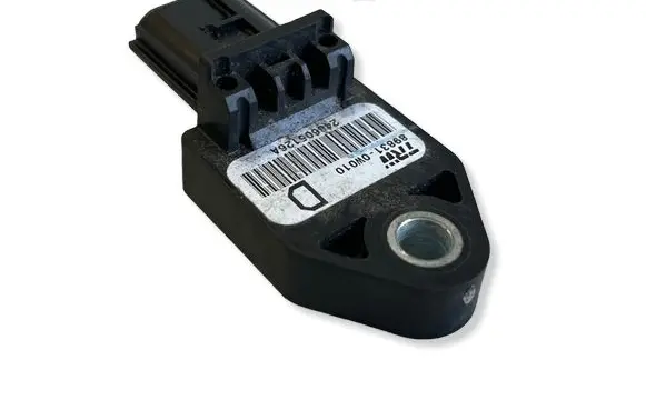 Toyota Corolla Verso AR10 Airbag deployment crash/impact sensor 898310W010