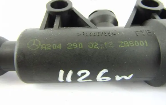 Mercedes-Benz C W204 Clutch slave cylinder A2042900212