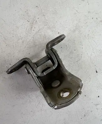 Nissan Almera N16 Rear door upper hinge 