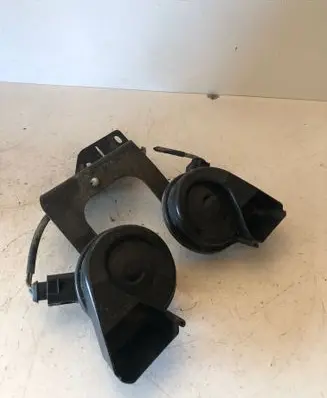 Mercedes-Benz CLK A208 C208 Horn signal 703881165