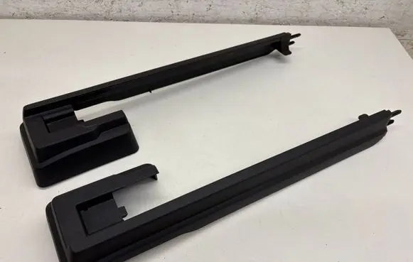 Volvo XC90 Front passenger seat rail trim 30662559