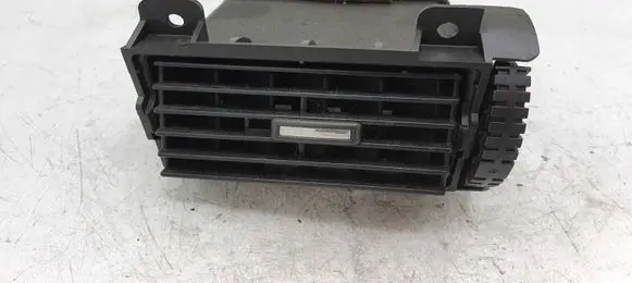 Nissan X-Trail T30 Dash center air vent grill 687608H300
