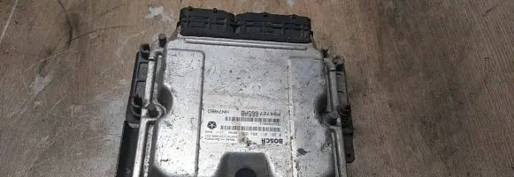 Chrysler Grand Voyager IV Engine control unit/module P04727665AB 0281011064 1039S01331