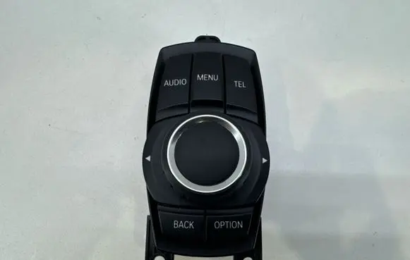 BMW 2 F45 Head unit multimedia control 9318781
