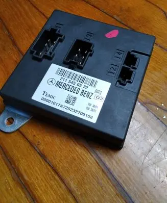 Mercedes-Benz E W211 Comfort/convenience module 211545032