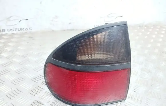 Renault Laguna I Rear/tail lights 7700820051