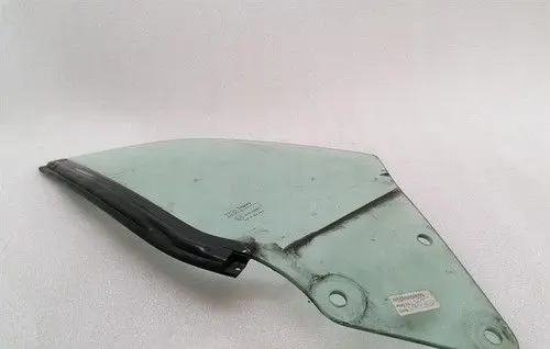 Aston Martin Vantage III Rear door window glass 7690253