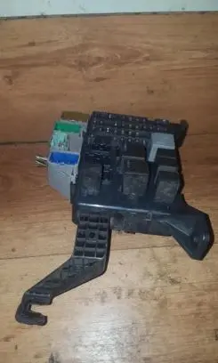 Ford Mondeo Mk III Fuse box set 1s7t14a073ae 1s7t-14a073-ae