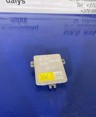 Volvo V70 Xenon control unit/module 6948180 6261110499