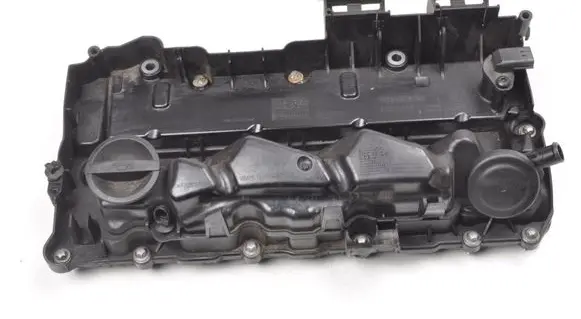 Volvo V40 Rocker cam cover 31670228