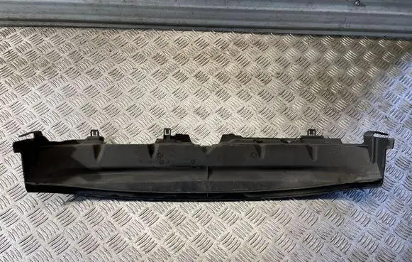 Intercooler air guide/duct channel