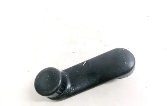 Renault Clio II Front door window winding handle 7700811387