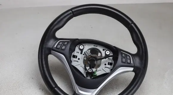 BMW X1 E84 Steering wheel 3057364 SW685313101 7796599
