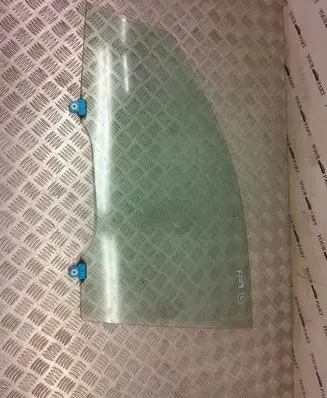 Mitsubishi Outlander Front windscreen/windshield window 