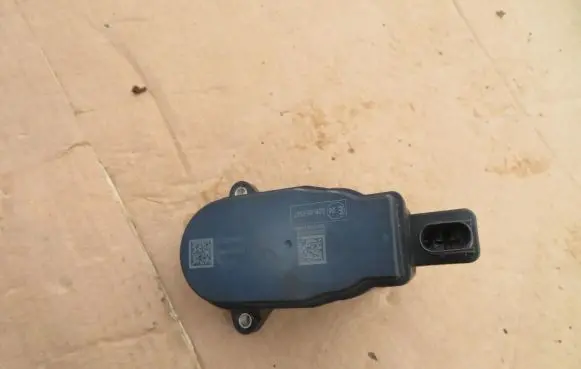 Volvo XC40 Hand brake/parking brake motor 32276921