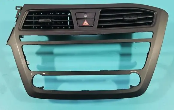Hyundai i20 (GB IB) Dash center air vent grill 84740C8050 IMPRK1598286