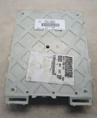 Ford Focus Fuse module 010012 30S51945L35N 000084