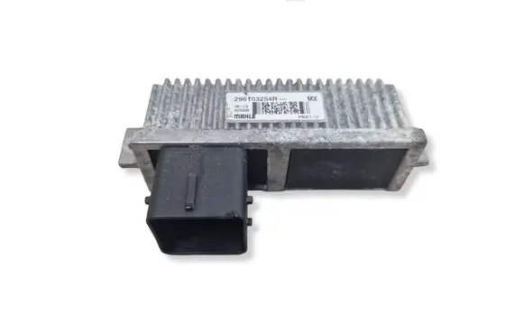 Renault Zoe Glow plug pre-heat relay 296103254R