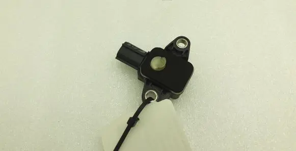 Volkswagen Eos Airbag deployment crash/impact sensor 1Q0955557