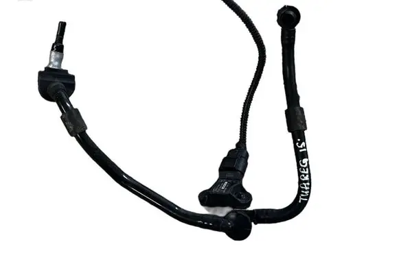 Volkswagen Touareg II Vacuum line/pipe/hose 7P0611932AG 8K0973704