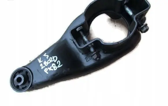 Jeep Cherokee III KJ Rear differential mounting bracket 