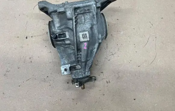 Mercedes-Benz E W213 Front differential a2133505305 4017533009