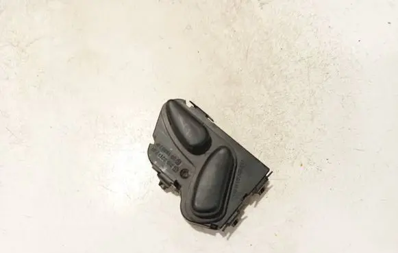 Mercedes-Benz C W203 Seat control switch 2108213751 03463810