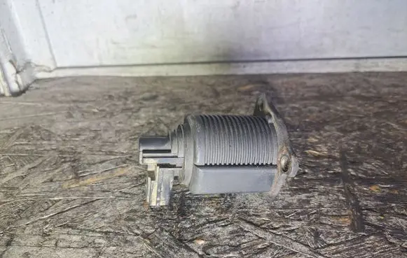 Renault Megane II EGR valve 53623003