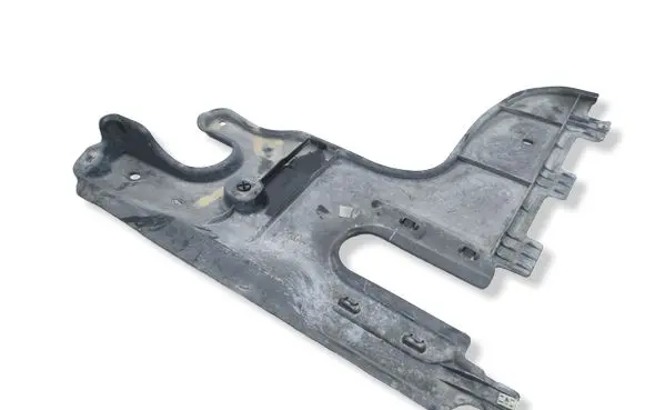 Volkswagen Tiguan Allspace Rear underbody cover/under tray 5QF825102B
