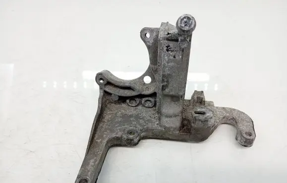 Volvo V40 other engine part AV6Q9B470BB