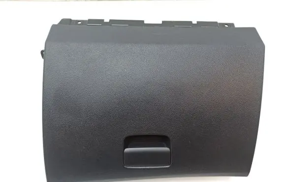 Mercedes-Benz A W176 Glove box set 1766800091