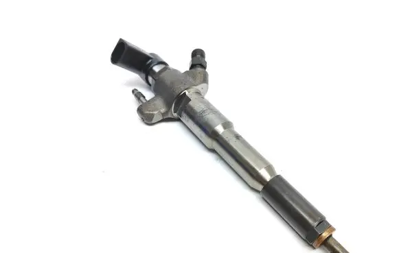 Nissan NV400 Fuel injector 166000372R HMLGT5164R