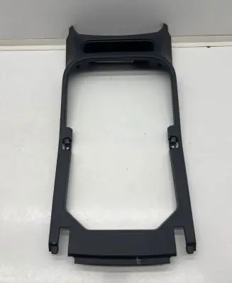 Jaguar I-Pace Other interior part J9J3015B44AC 08052018 JAFVB1A103