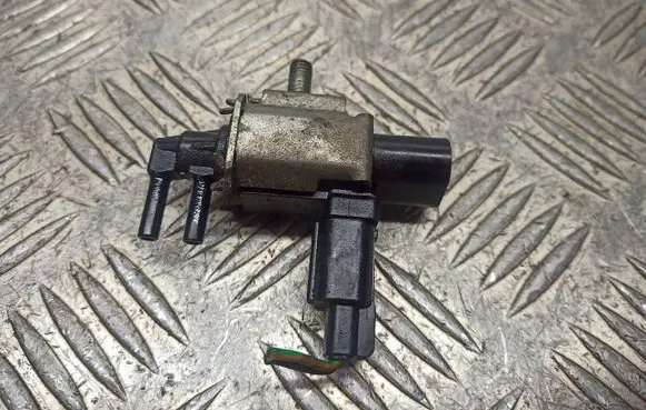 Ford Focus Valve vacuum 4M5G-9A500-NB
