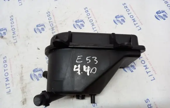 BMW X5 E53 Brake fluid reservoir 17107514964