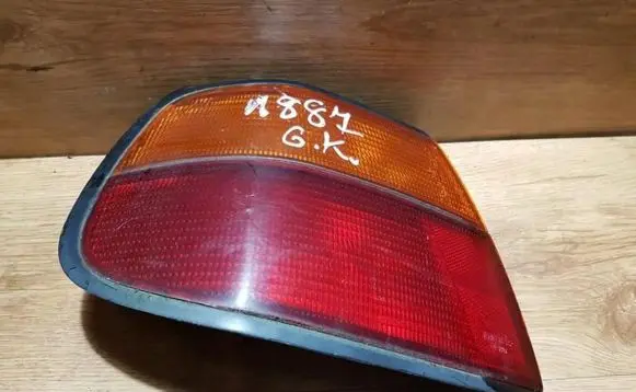 Nissan Almera Rear/tail lights