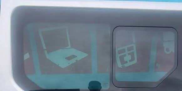 Opel Vivaro Sliding door window/glass AS3 DOT497AS3M47 DOT457