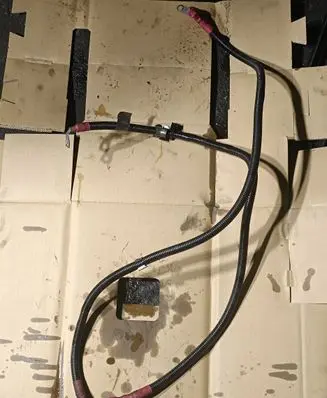 BMW 7 F01 F02 F03 F04 Positive cable (battery) 7800163