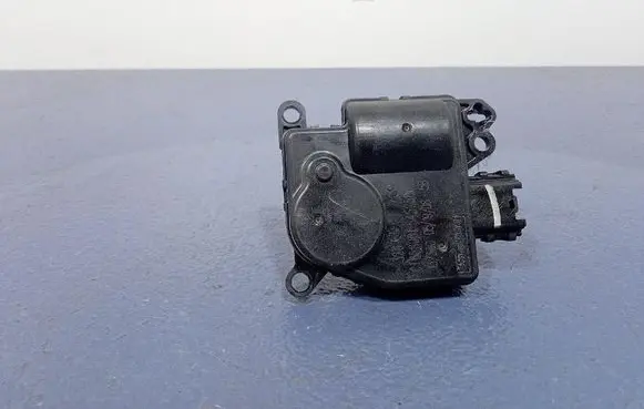 Jeep Grand Cherokee Air flap motor/actuator 545250008