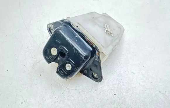 Honda Civic Tailgate/trunk/boot lock/catch/latch EUK9361120A EE0064395