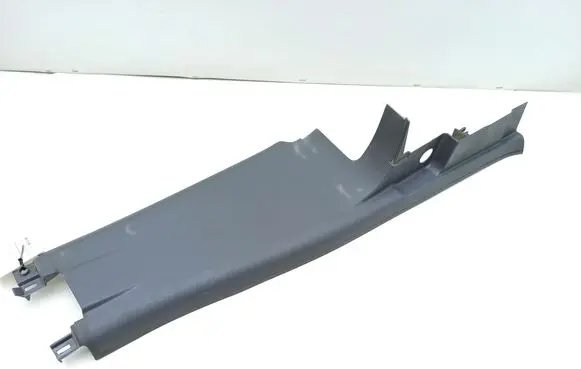 (B) pillar trim (bottom)