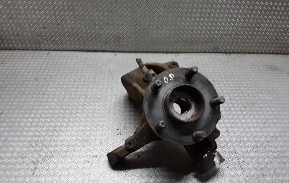 Ford Focus Front wheel hub spindle knuckle 3M513K170