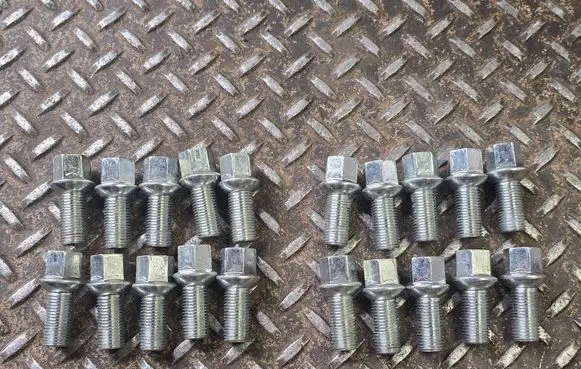 Audi A5 Nuts/bolts