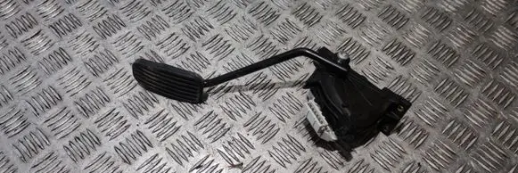 Volvo XC90 Accelerator throttle pedal 30683521