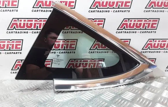 Rear side window
