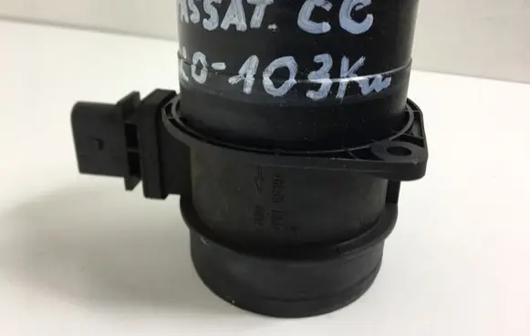 Volkswagen PASSAT CC Mass air flow meter 03G906461