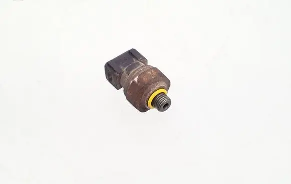 Volvo S60 Air conditioning (A/C) pressure sensor 30899051